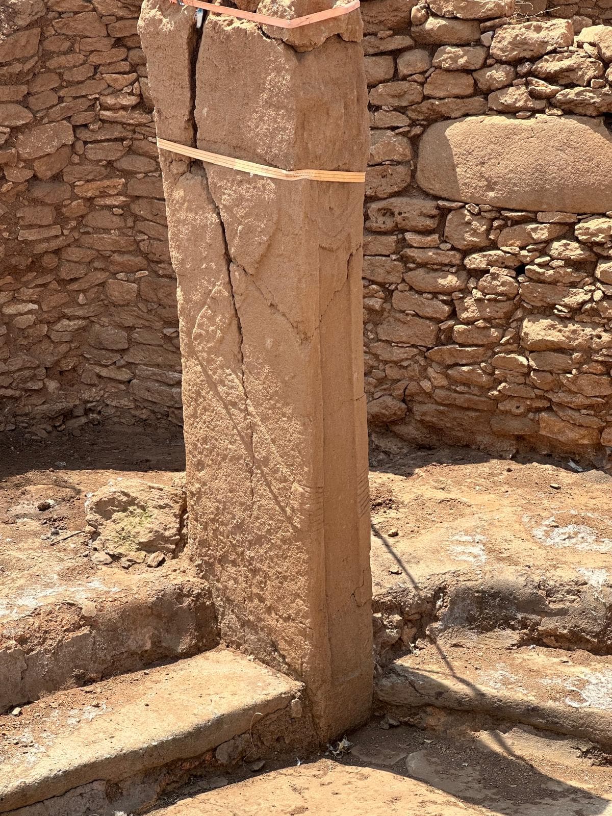 Licensed guide Taha Özyavuz at Göbekli Tepe